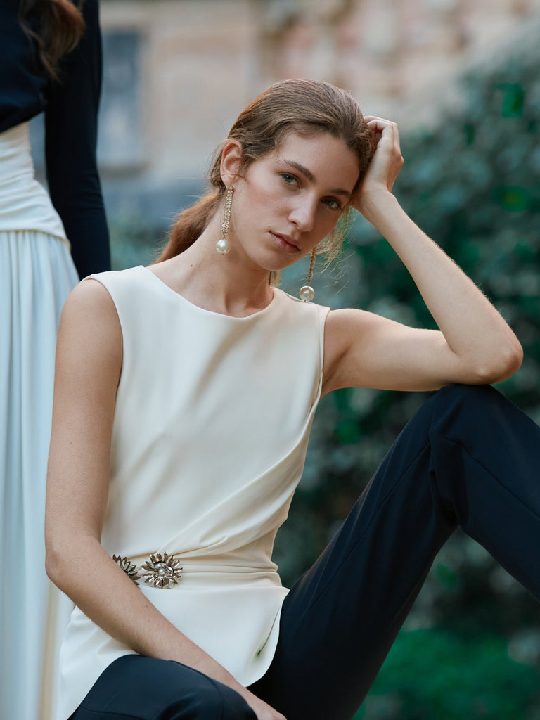 What to Wear to an Evening Event for Women: Elegant ideas | CHIARA BONI What to Wear to an Evening Event for Women: Elegant ideas | CHIARA BONI