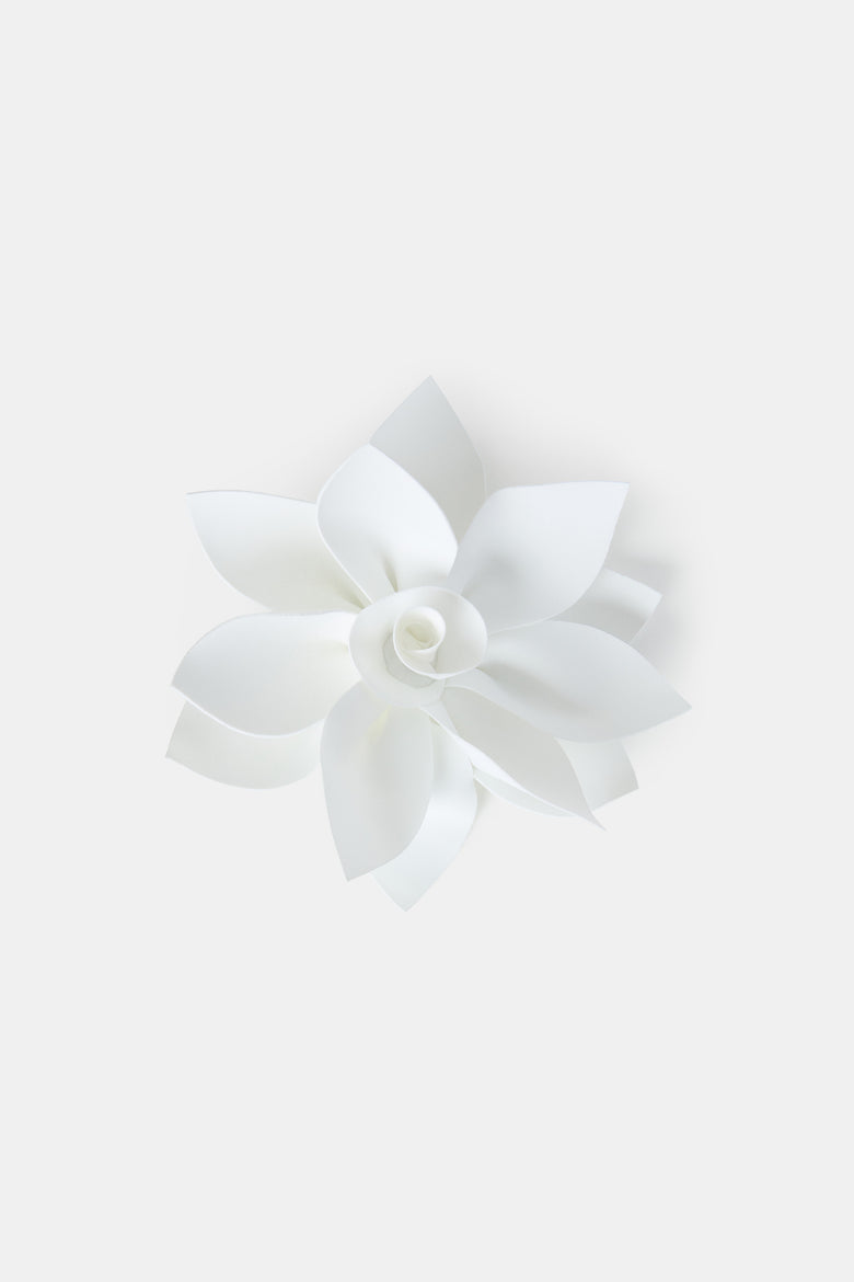 Big Flower Brooch   1