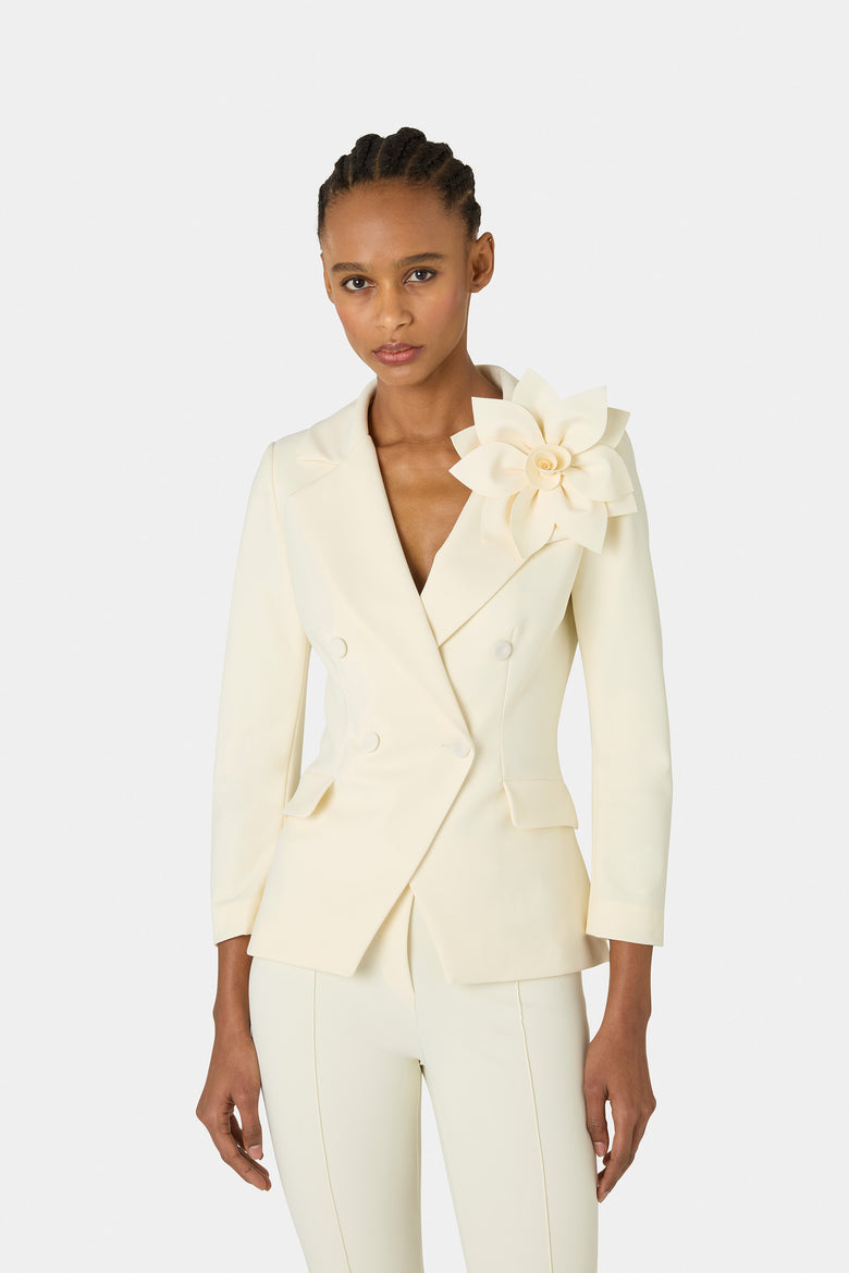 Big Flower Brooch   1